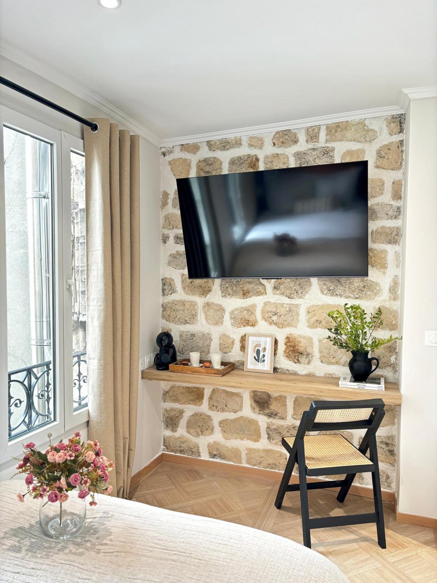 Hotel Paris Amore Kültér fotó